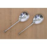 A pair of Charles I seal-top spoons,