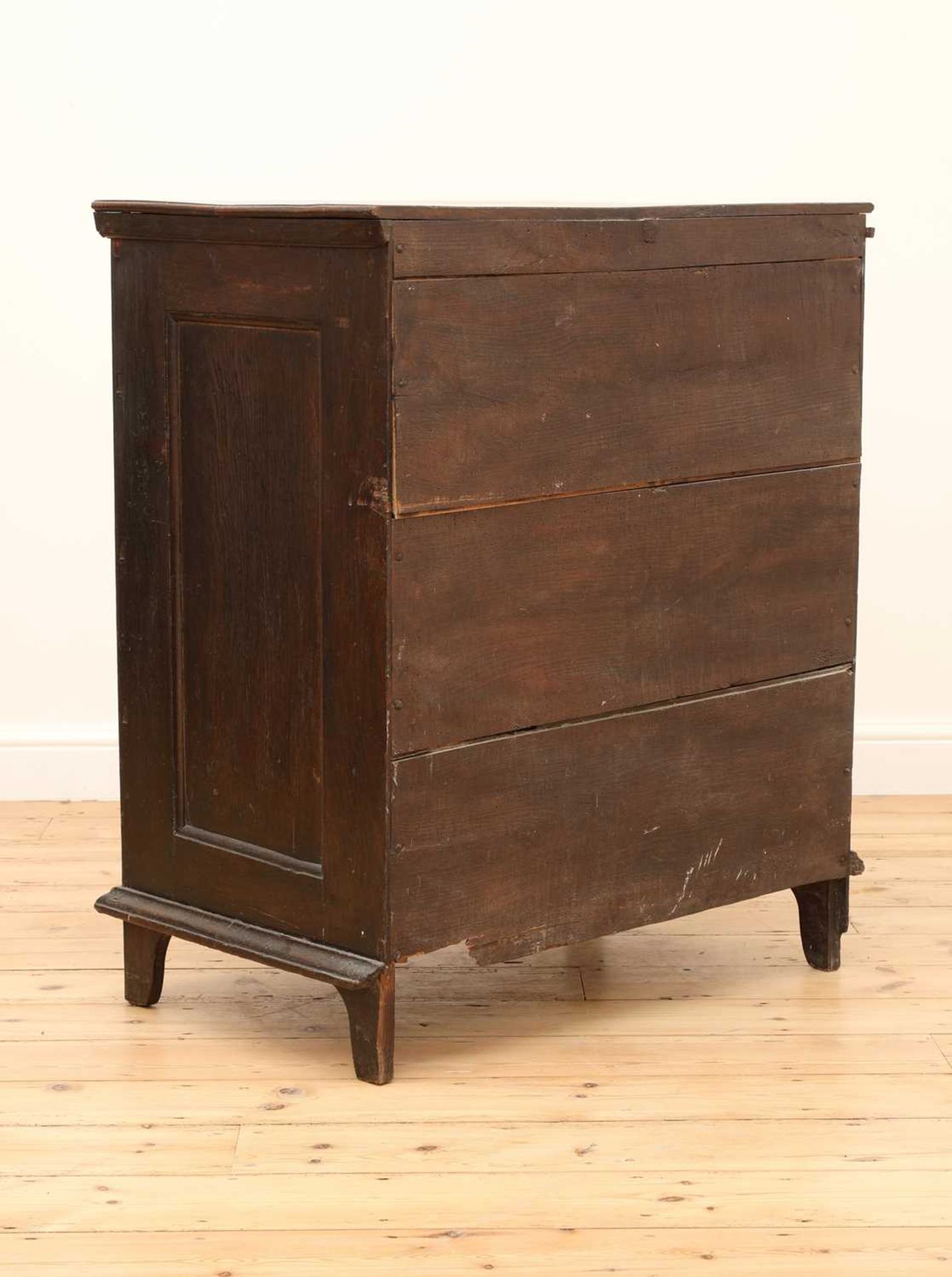 A narrow oak chest of drawers, - Image 7 of 7