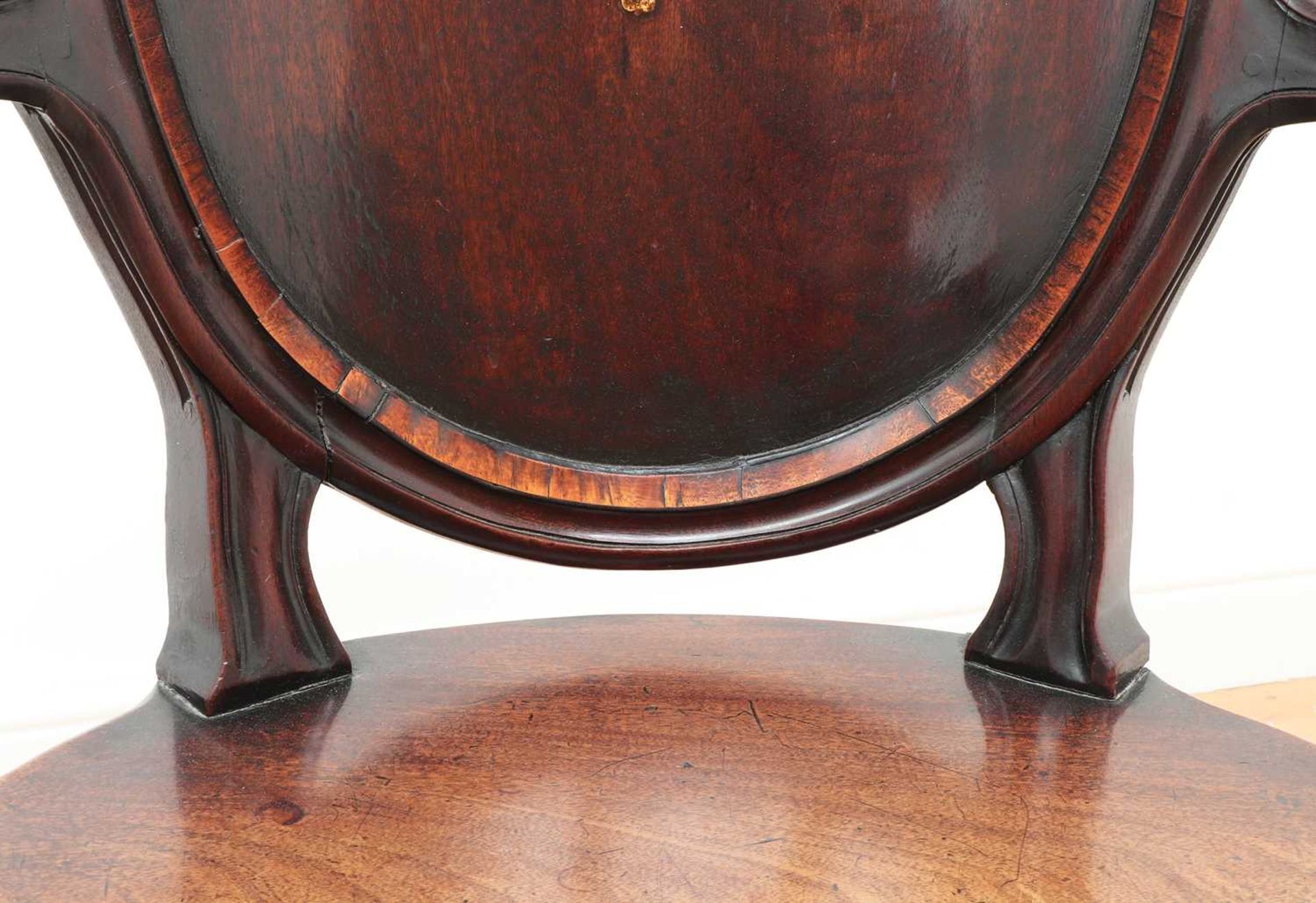 A pair of mahogany hall chairs, - Bild 12 aus 119