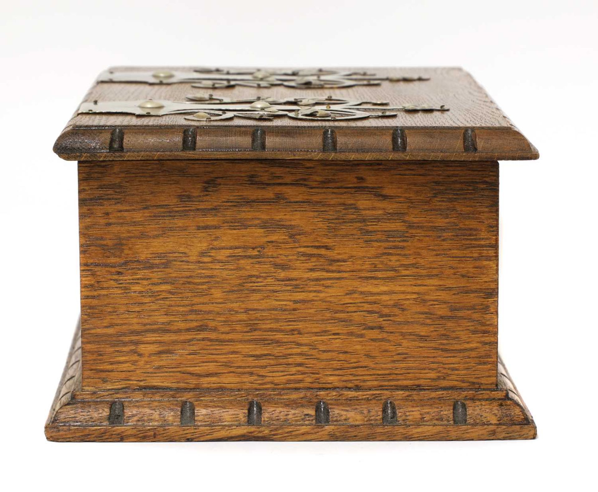 An Arts and Crafts oak and pewter-mounted casket, - Image 4 of 6