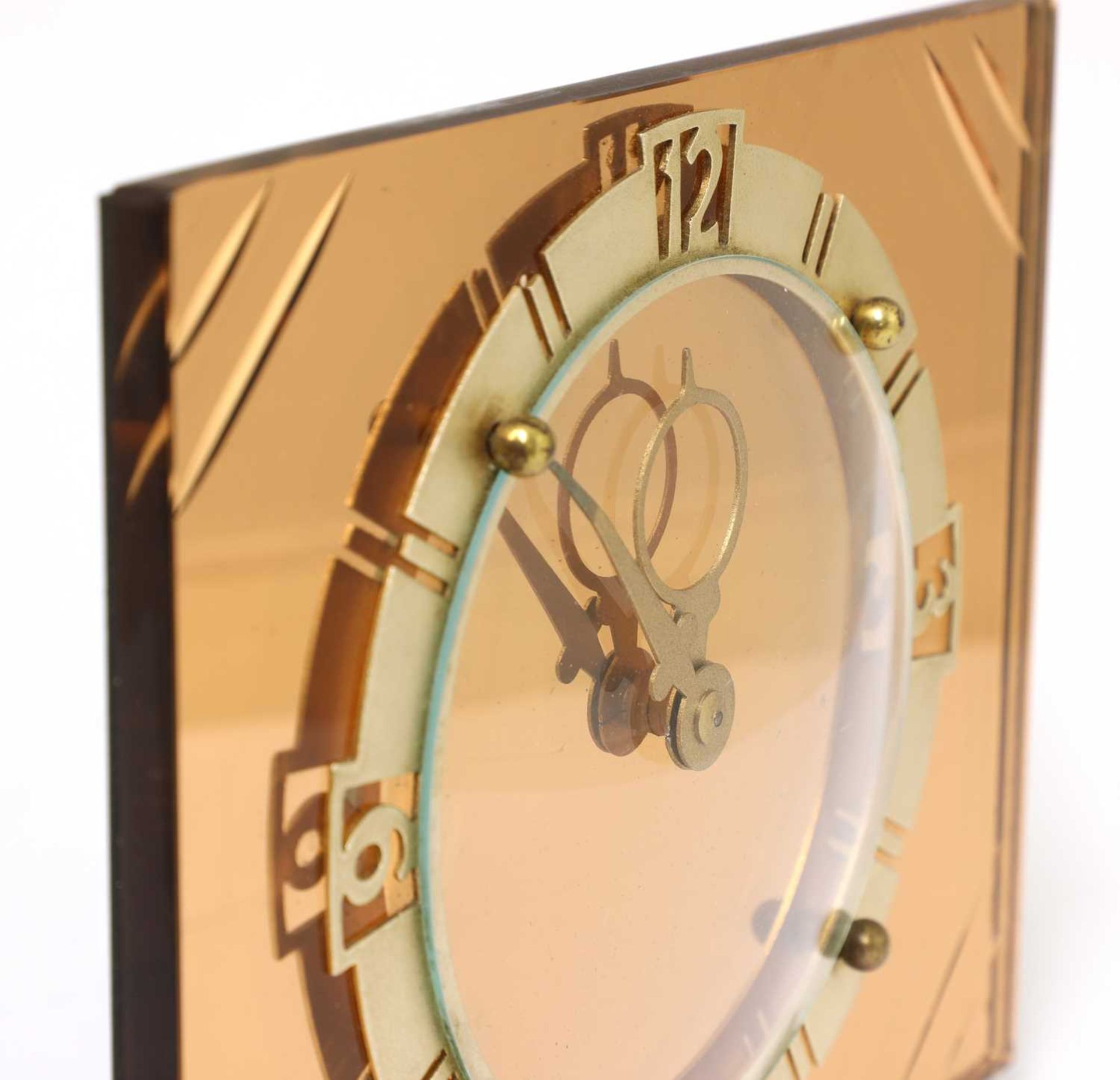 An Art Deco table clock, - Bild 2 aus 3