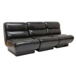 A Dreipunkt three-part modular settee,