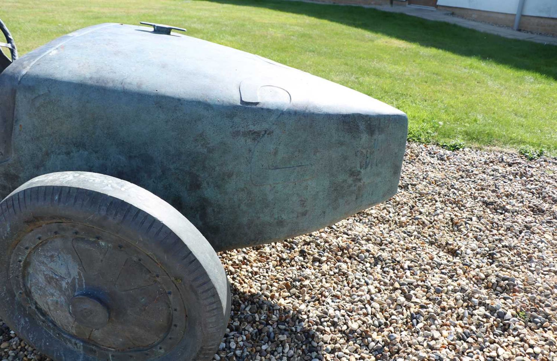 *A Bugatti Type 35 sculpture, - Bild 6 aus 7