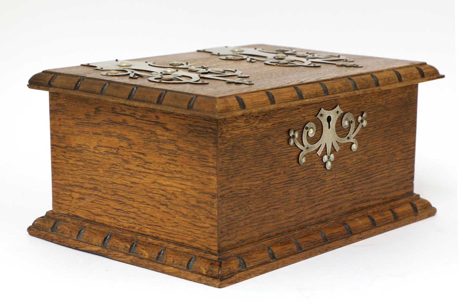 An Arts and Crafts oak and pewter-mounted casket, - Image 2 of 6