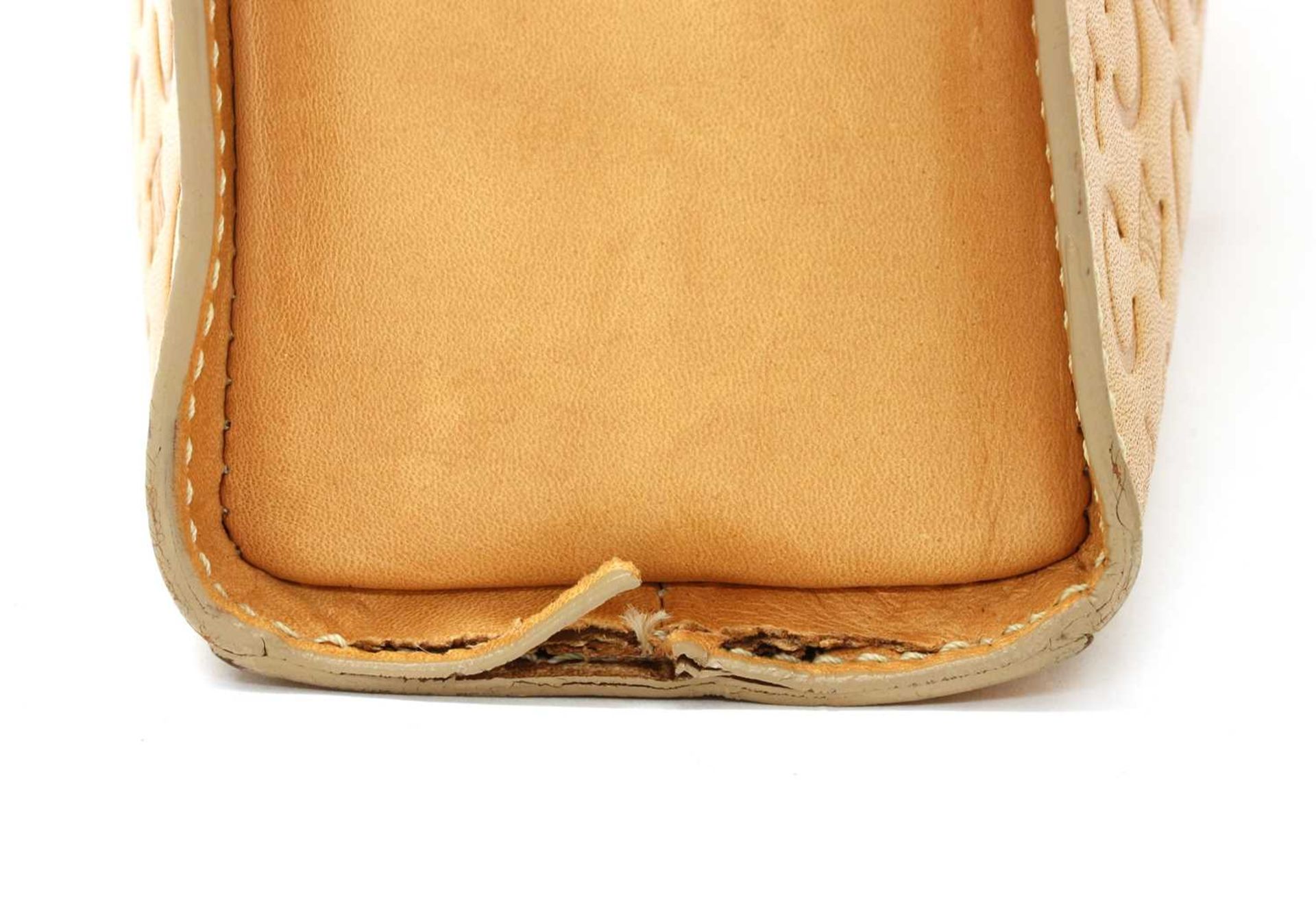 A Celine tan leather blason pattern handbag, - Bild 3 aus 3