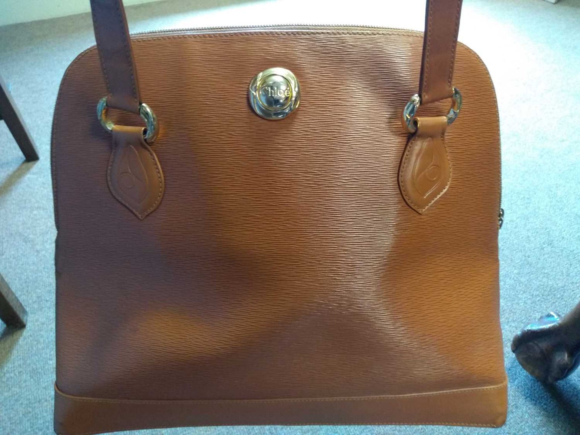 A Chloe tan leather shoulder bag, - Bild 3 aus 14