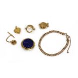 A quantity of jewellery,