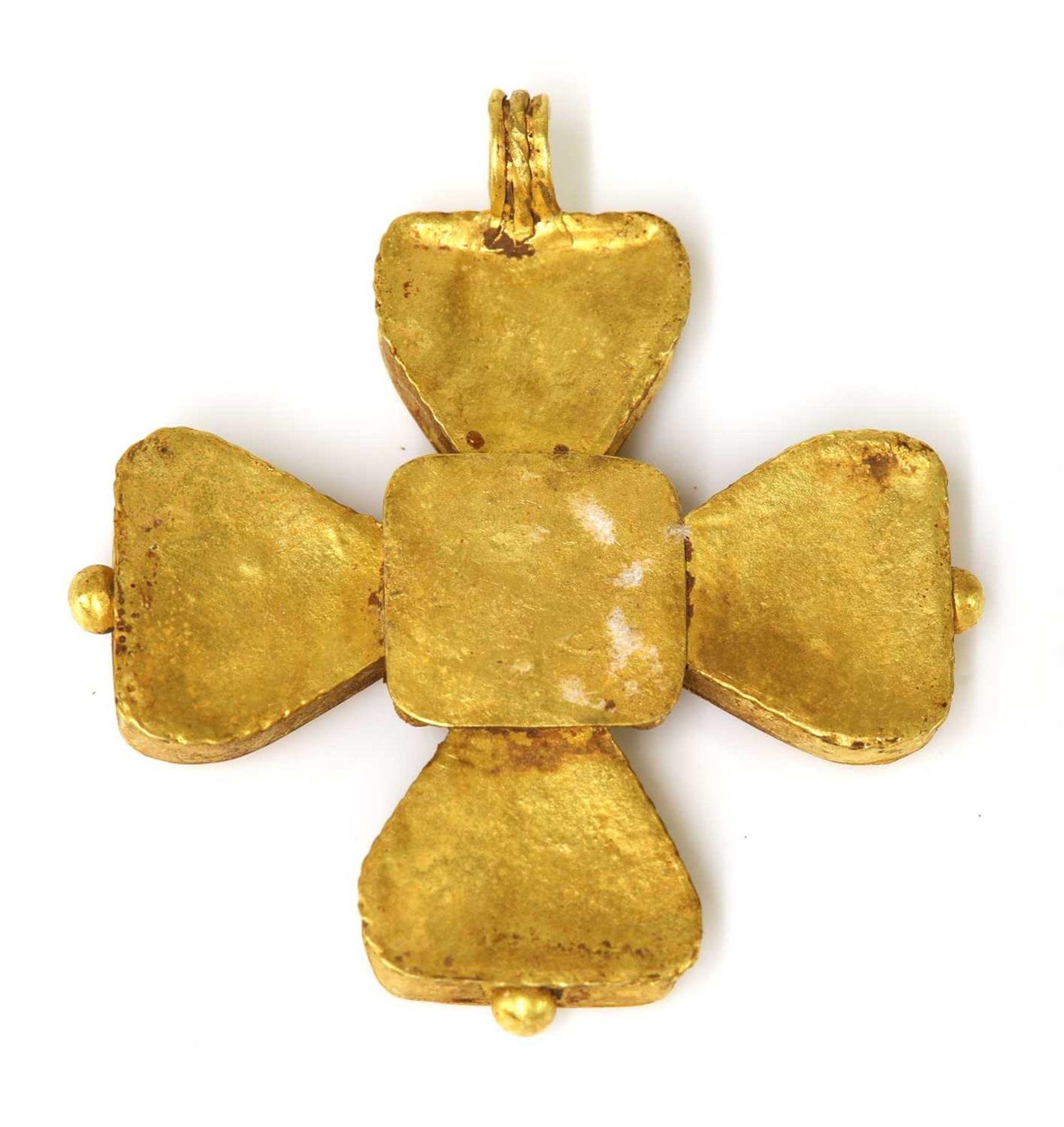 A Byzantine high carat gold cross, - Bild 2 aus 5