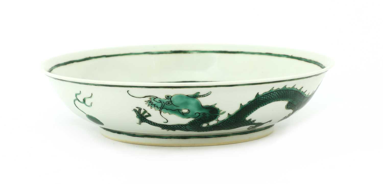 A Chinese green-enamelled plate, - Image 4 of 5