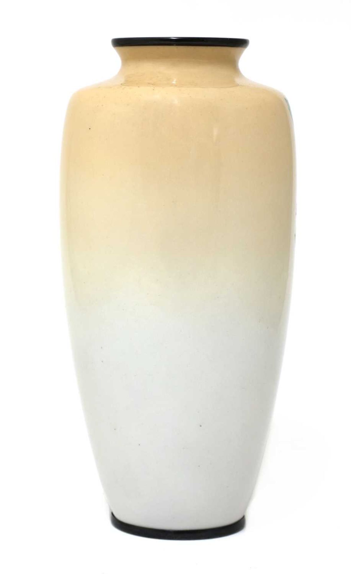 A Japanese cloisonné vase, - Bild 2 aus 3
