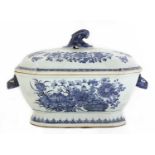 A Chinese blue and white tureen and cover,