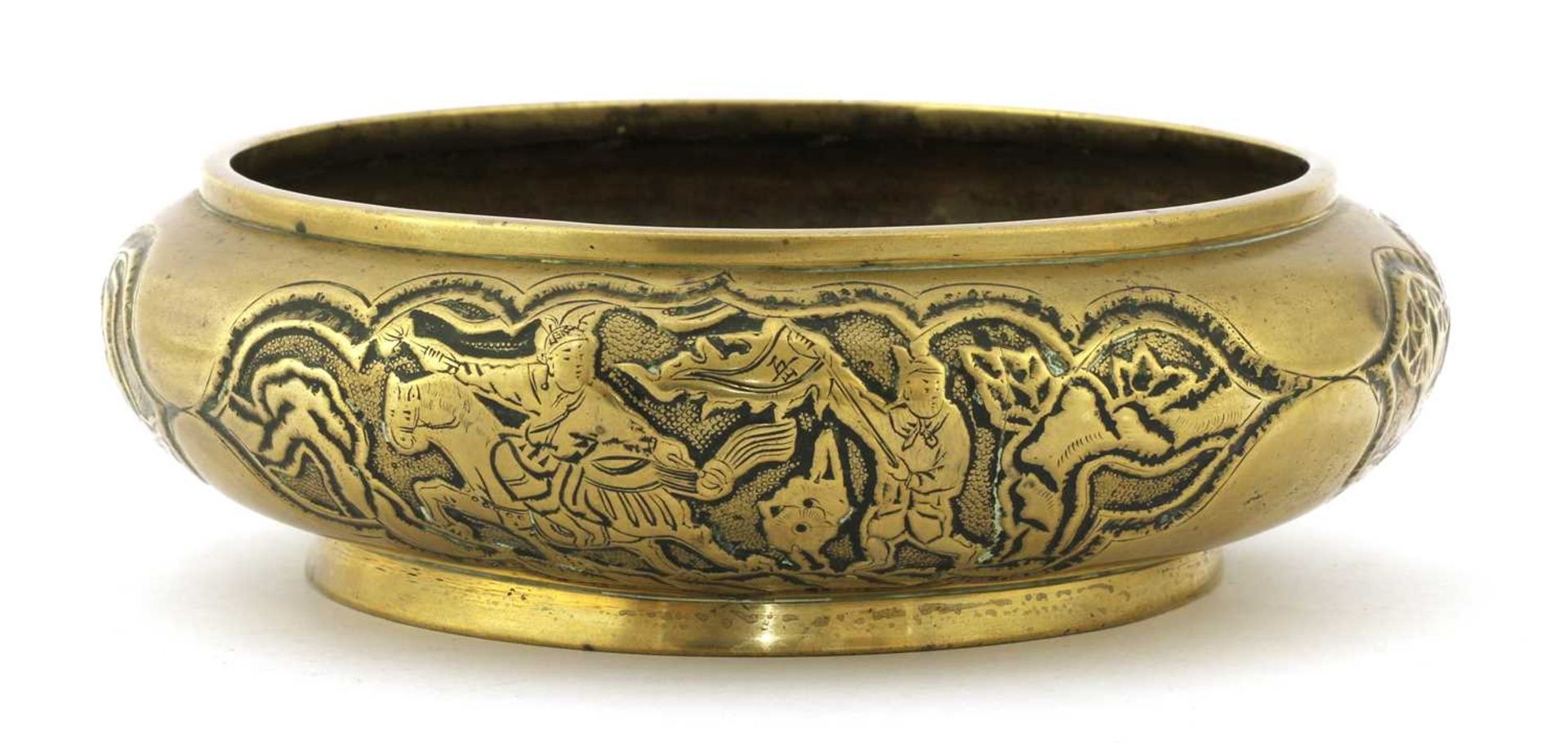 A Chinese bronze incense burner, - Bild 5 aus 5