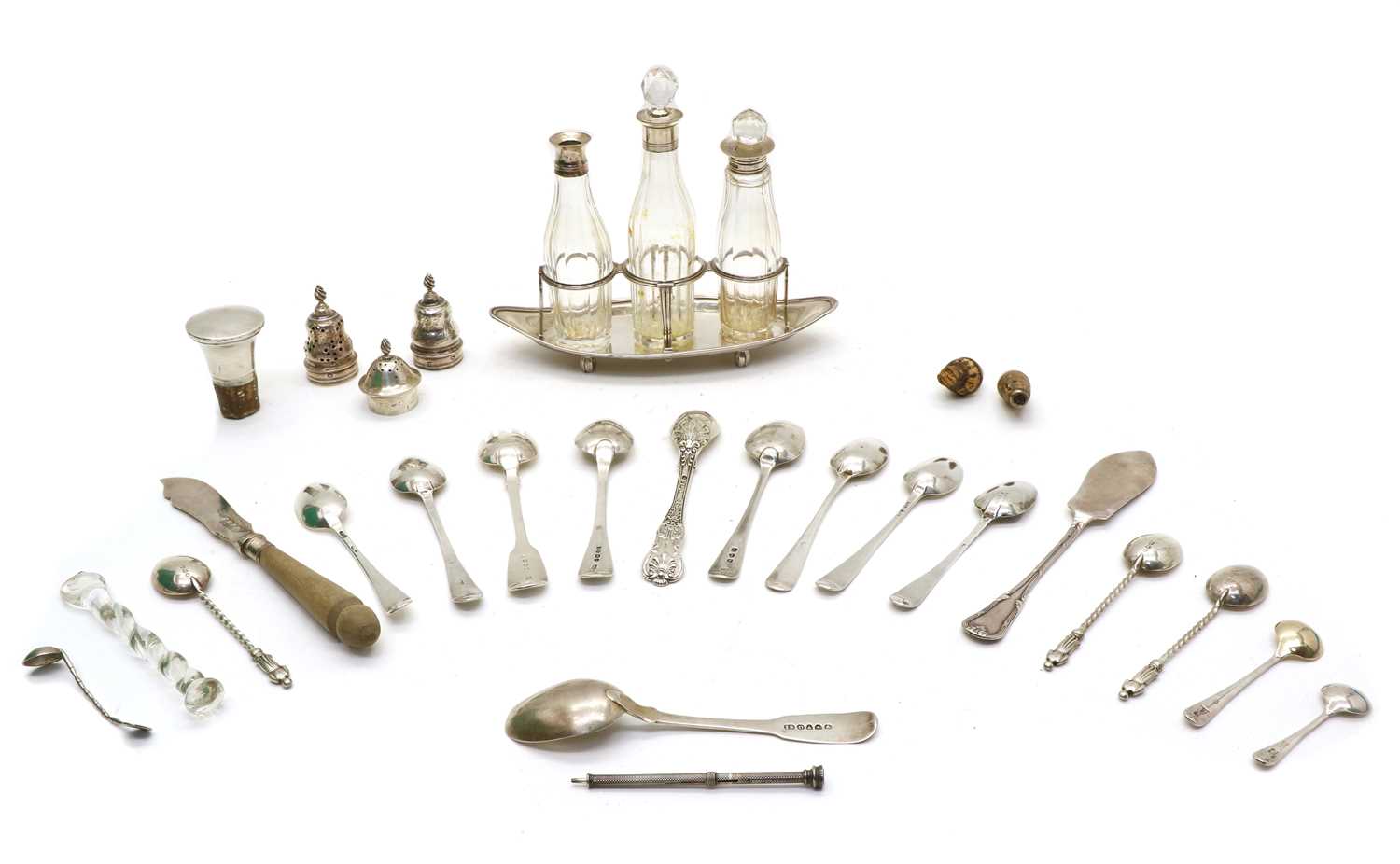 A mixed lot of silver and plated items, - Image 2 of 6