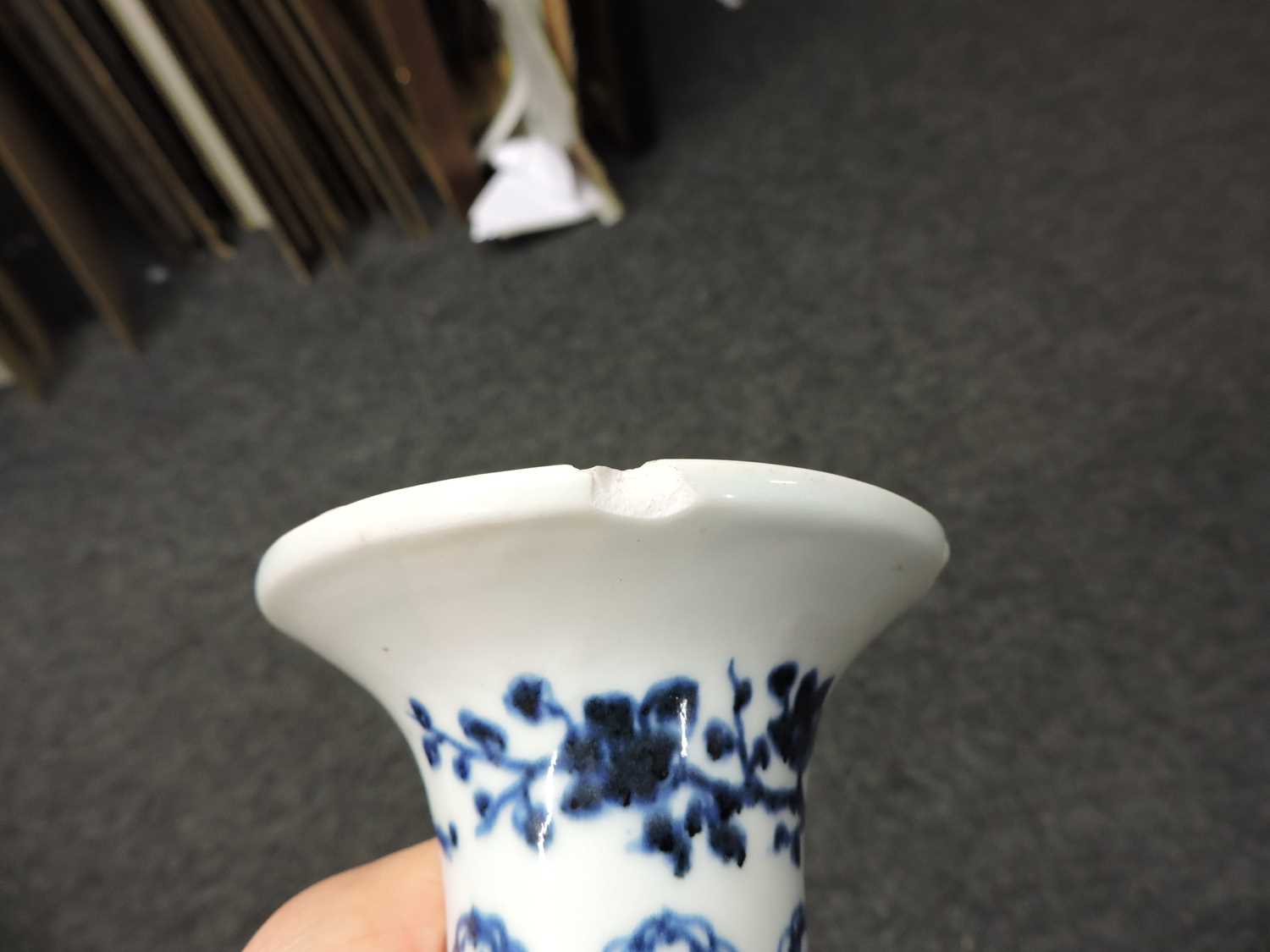 A Chinese blue and white 'yuhuchun' vase, - Bild 7 aus 13