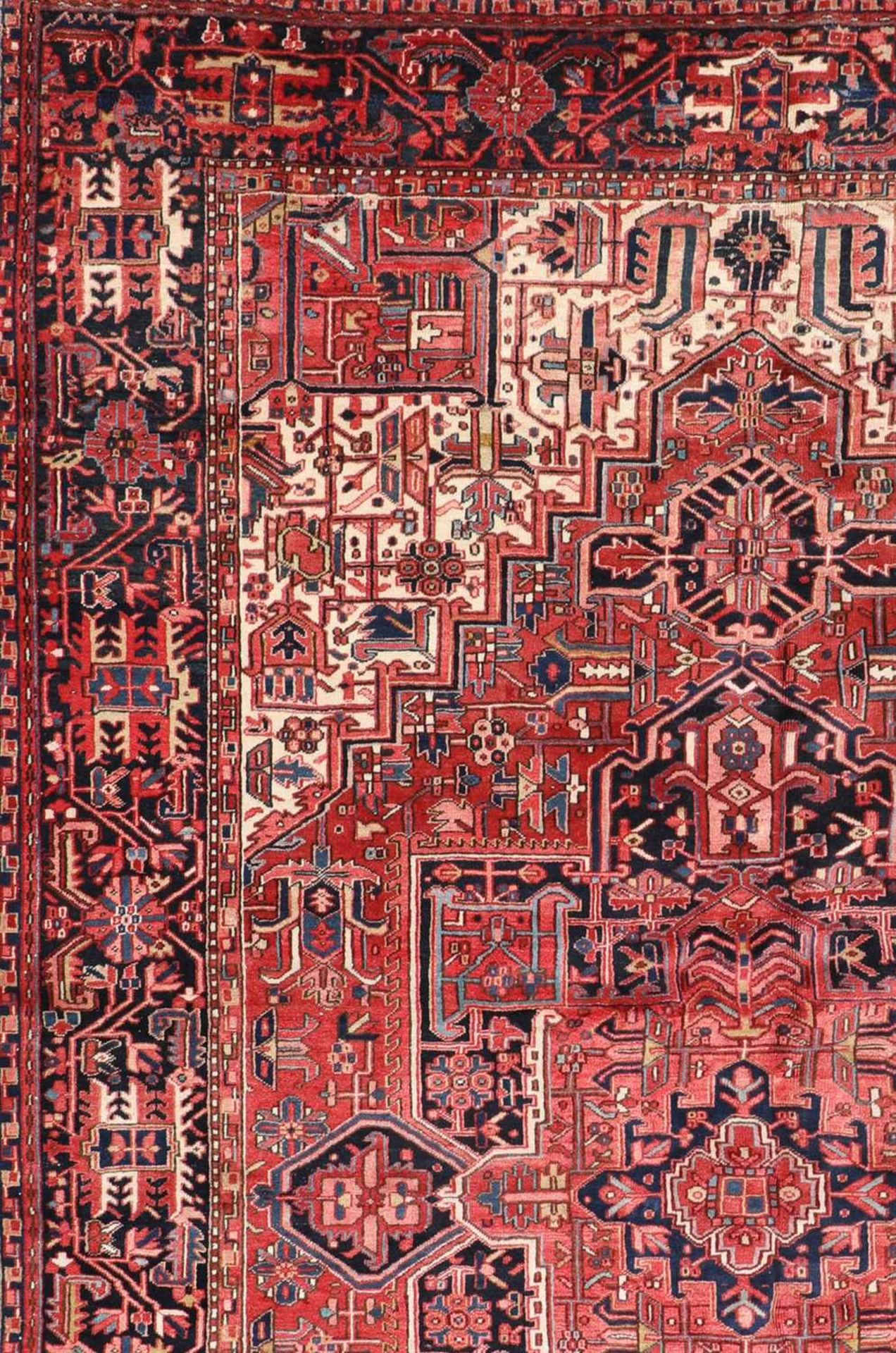 An Heriz wool carpet, - Image 2 of 6