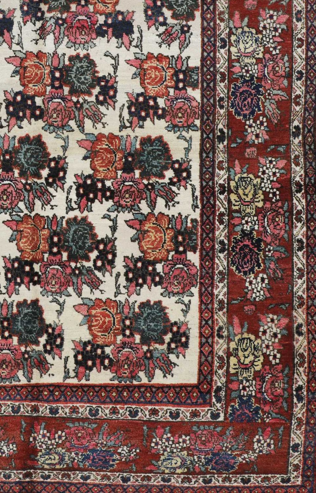 A Bakhtiari wool carpet, - Bild 5 aus 10