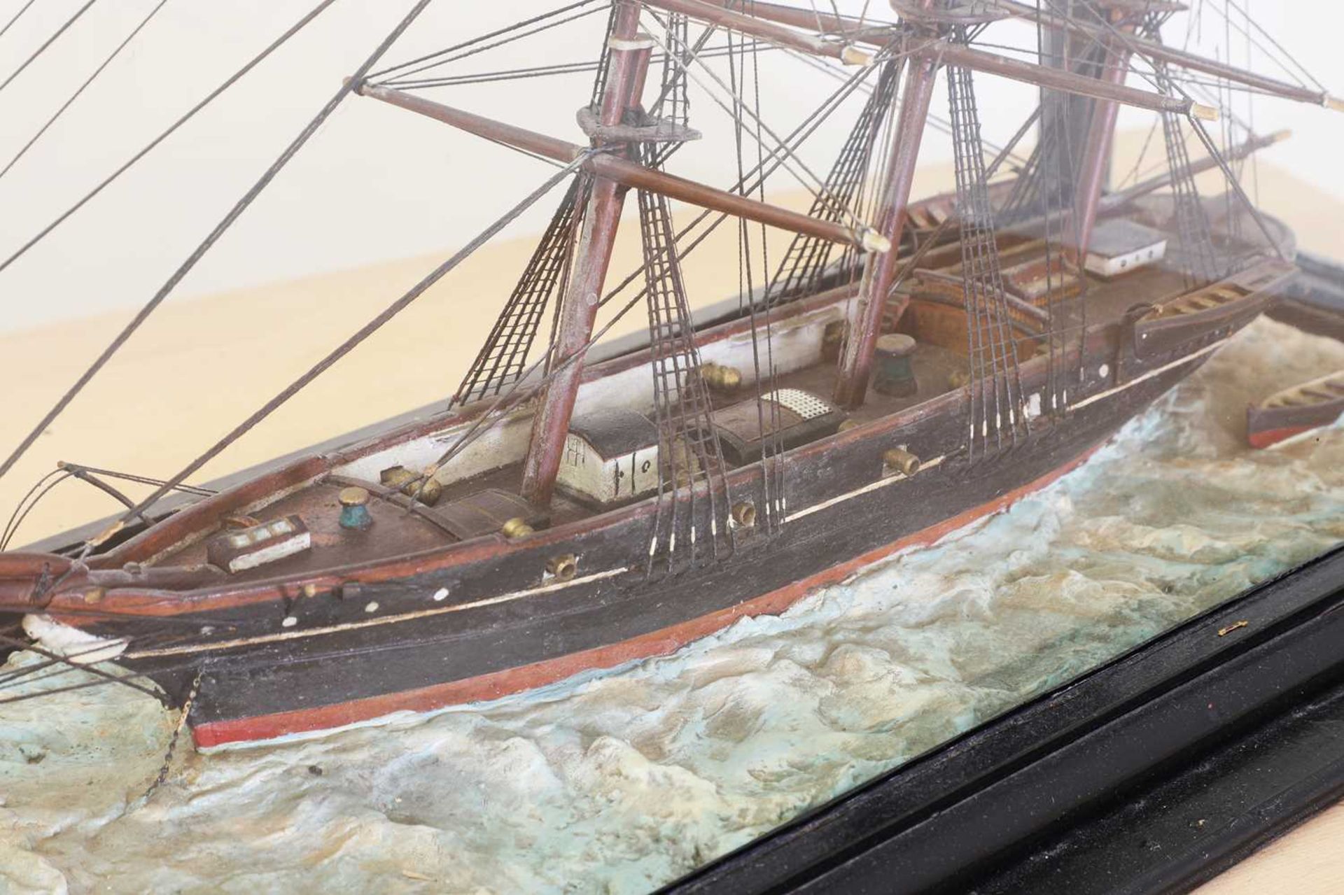 A cased model ship, - Bild 6 aus 6
