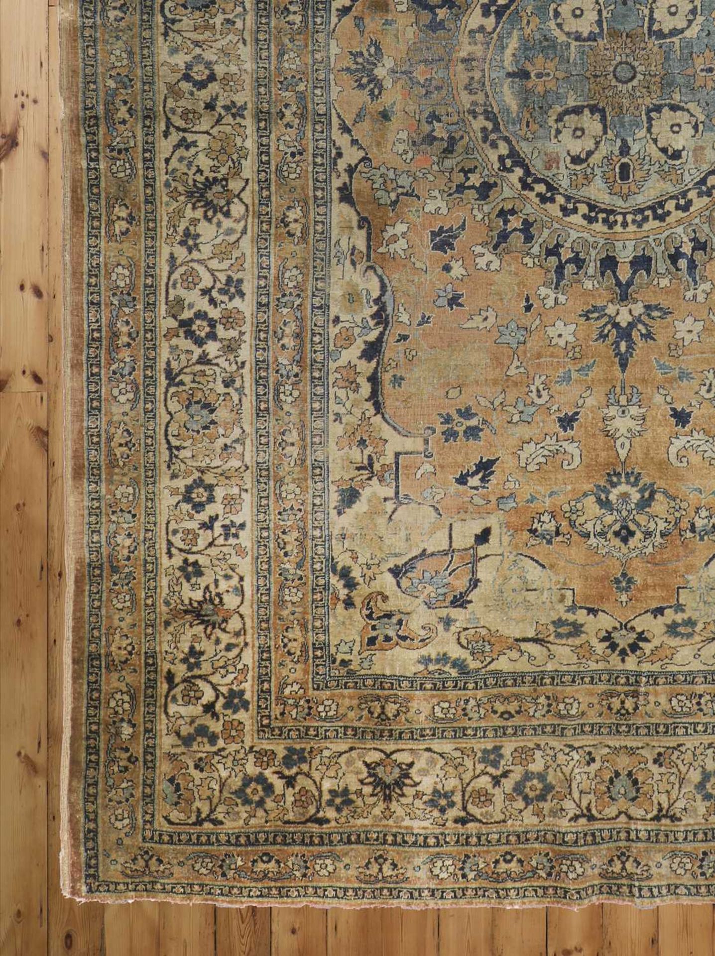 A fine North-West Persian silk rug, - Bild 4 aus 15