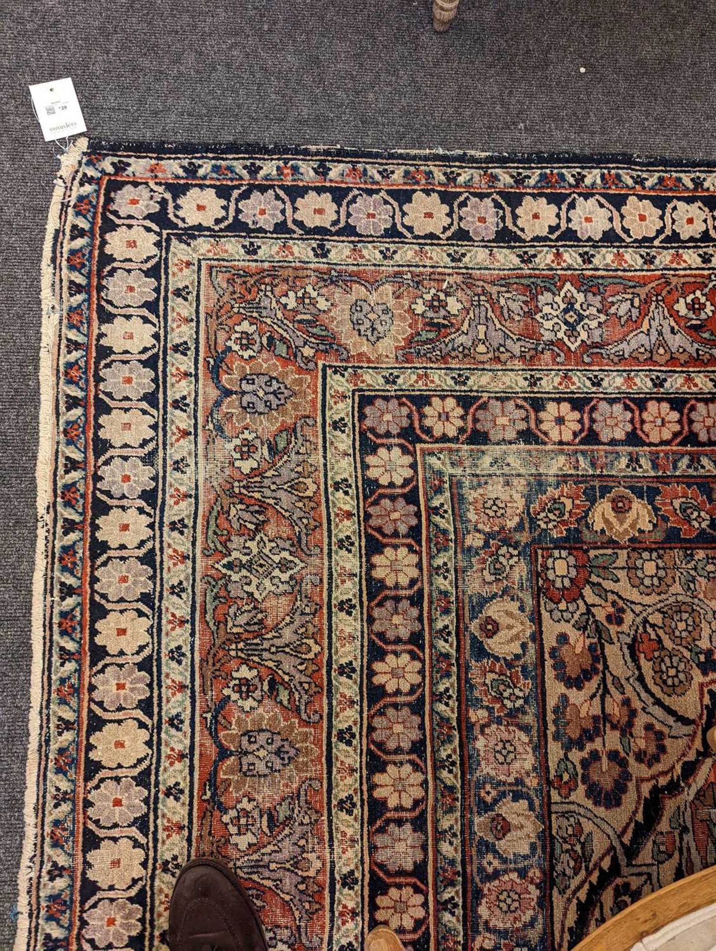 A Kirman wool carpet, - Bild 9 aus 15