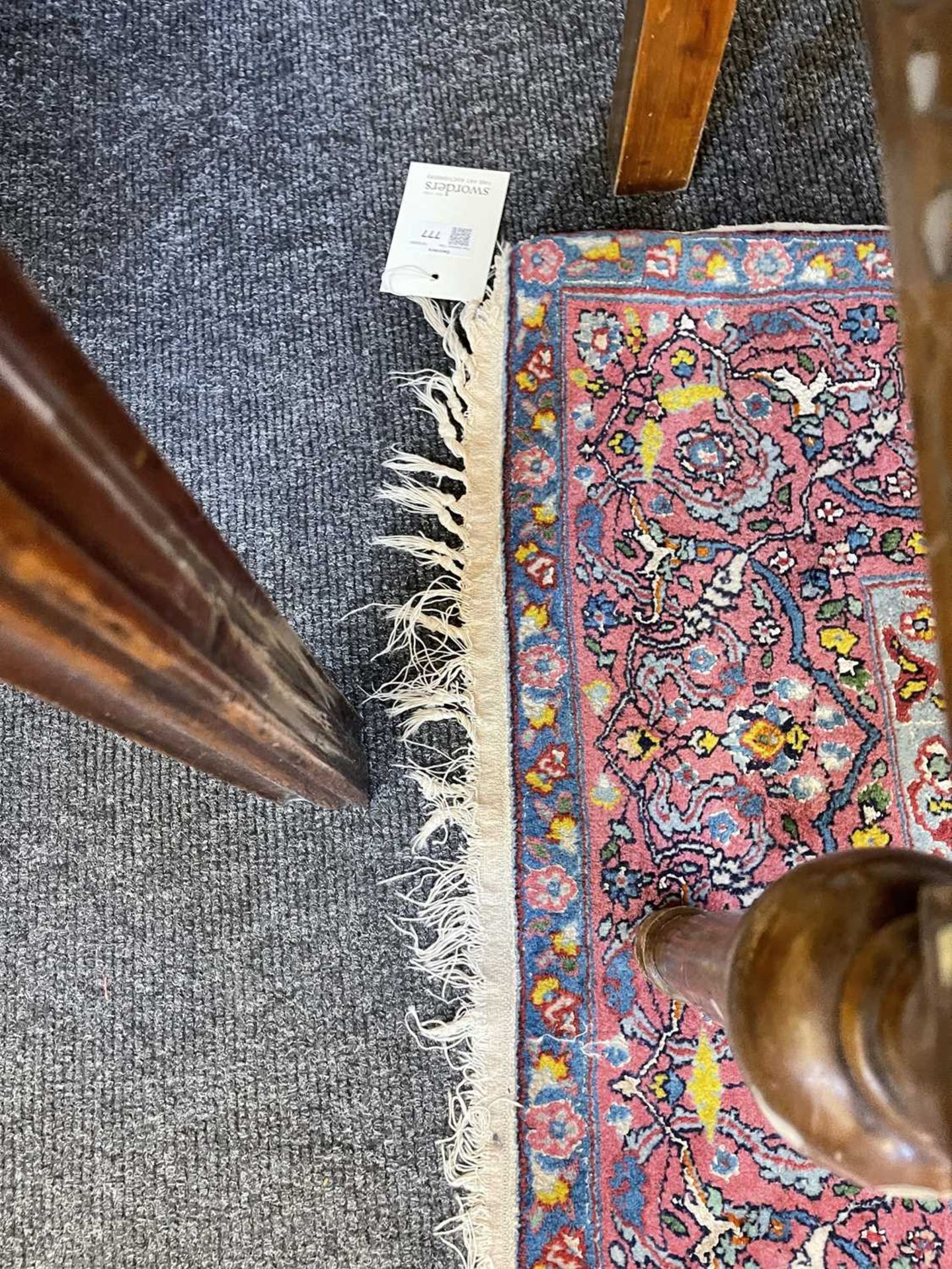 A Persian wool rug with silk highlights, - Bild 14 aus 22
