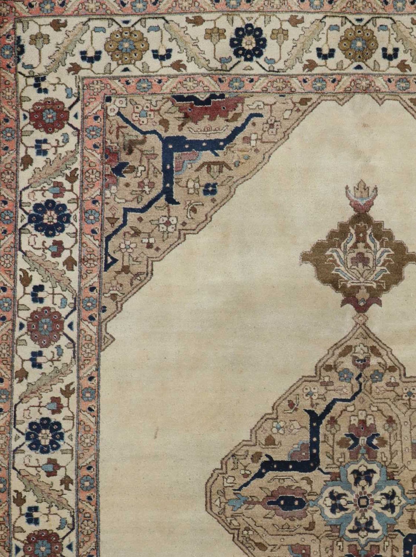 A Persian wool carpet, - Bild 2 aus 17