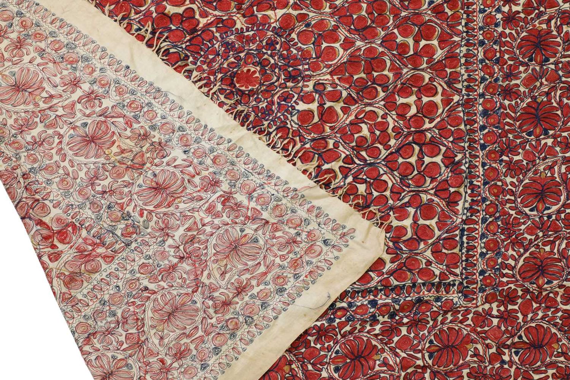 A Suzani textile, - Bild 4 aus 19