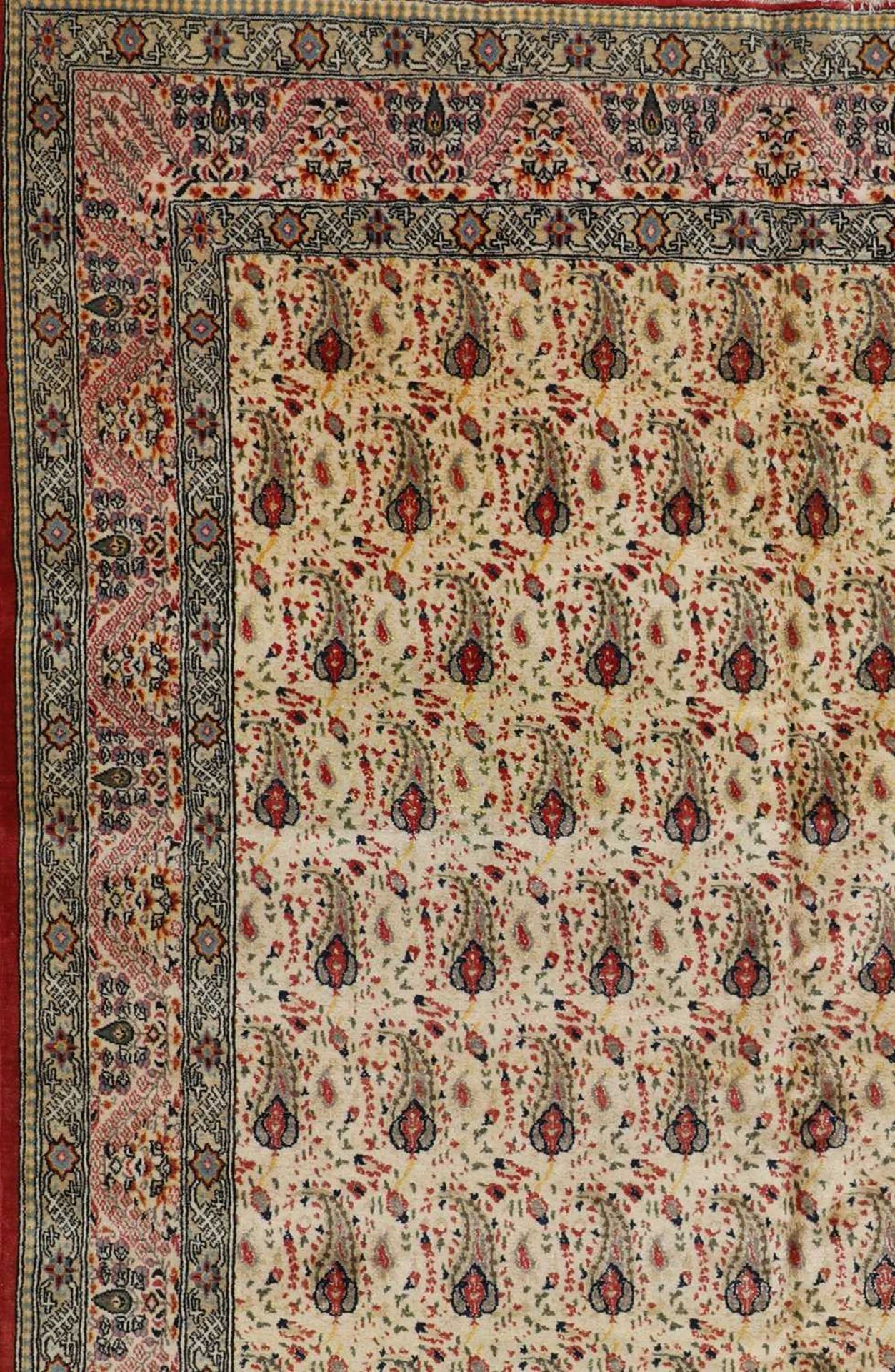 A Qum wool carpet with silk highlights, - Bild 2 aus 6