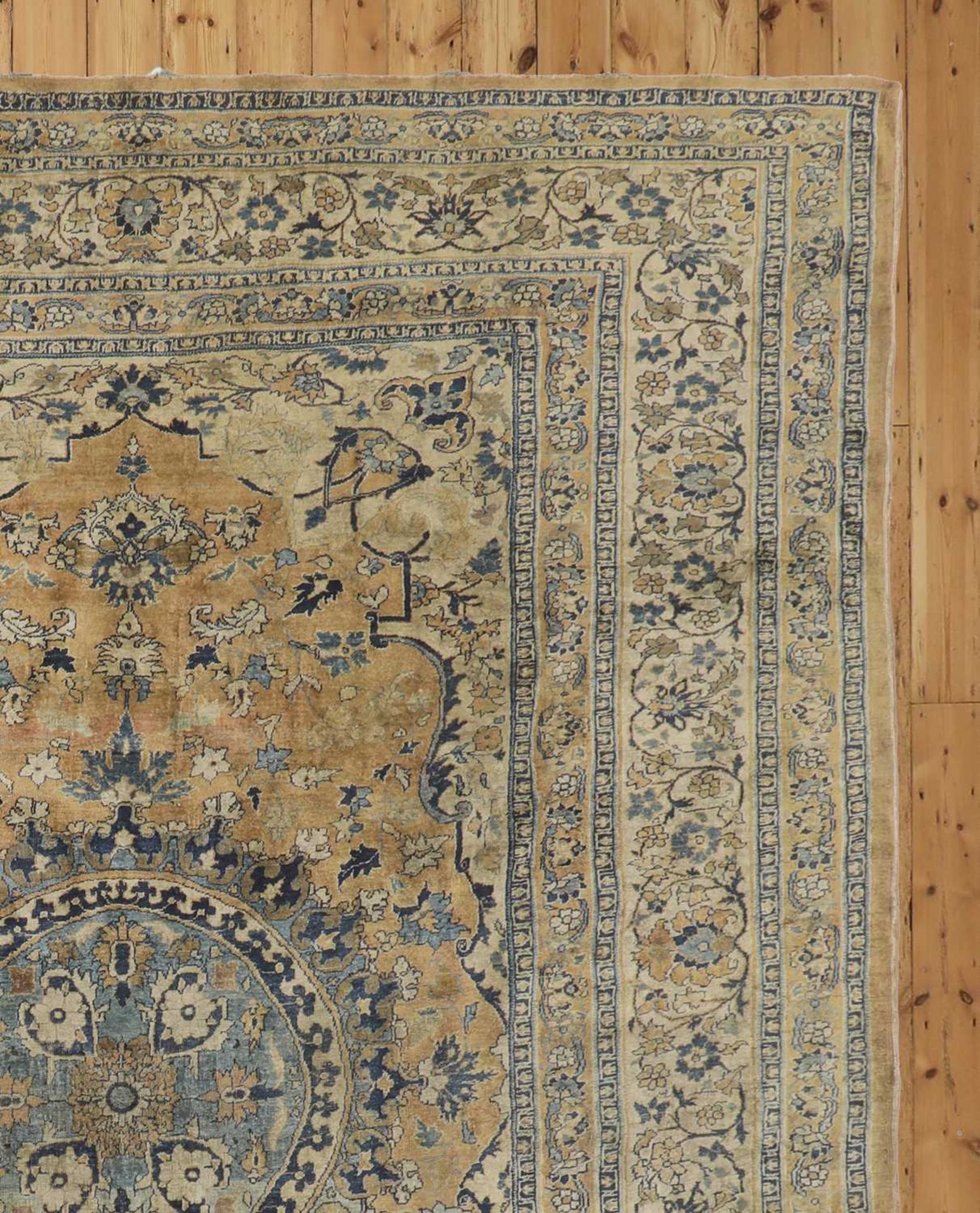 A fine North-West Persian silk rug, - Bild 3 aus 15