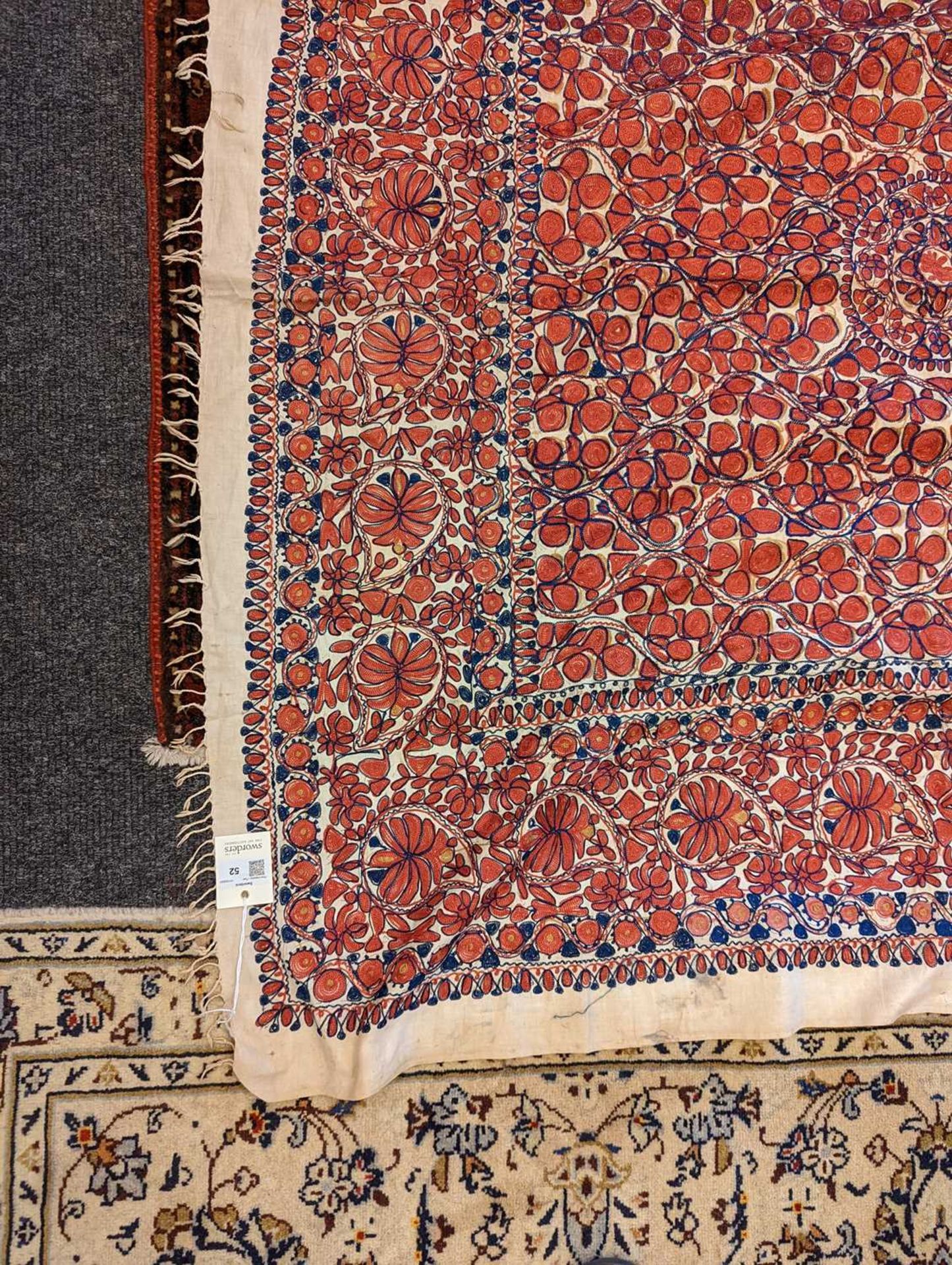 A Suzani textile, - Bild 7 aus 19