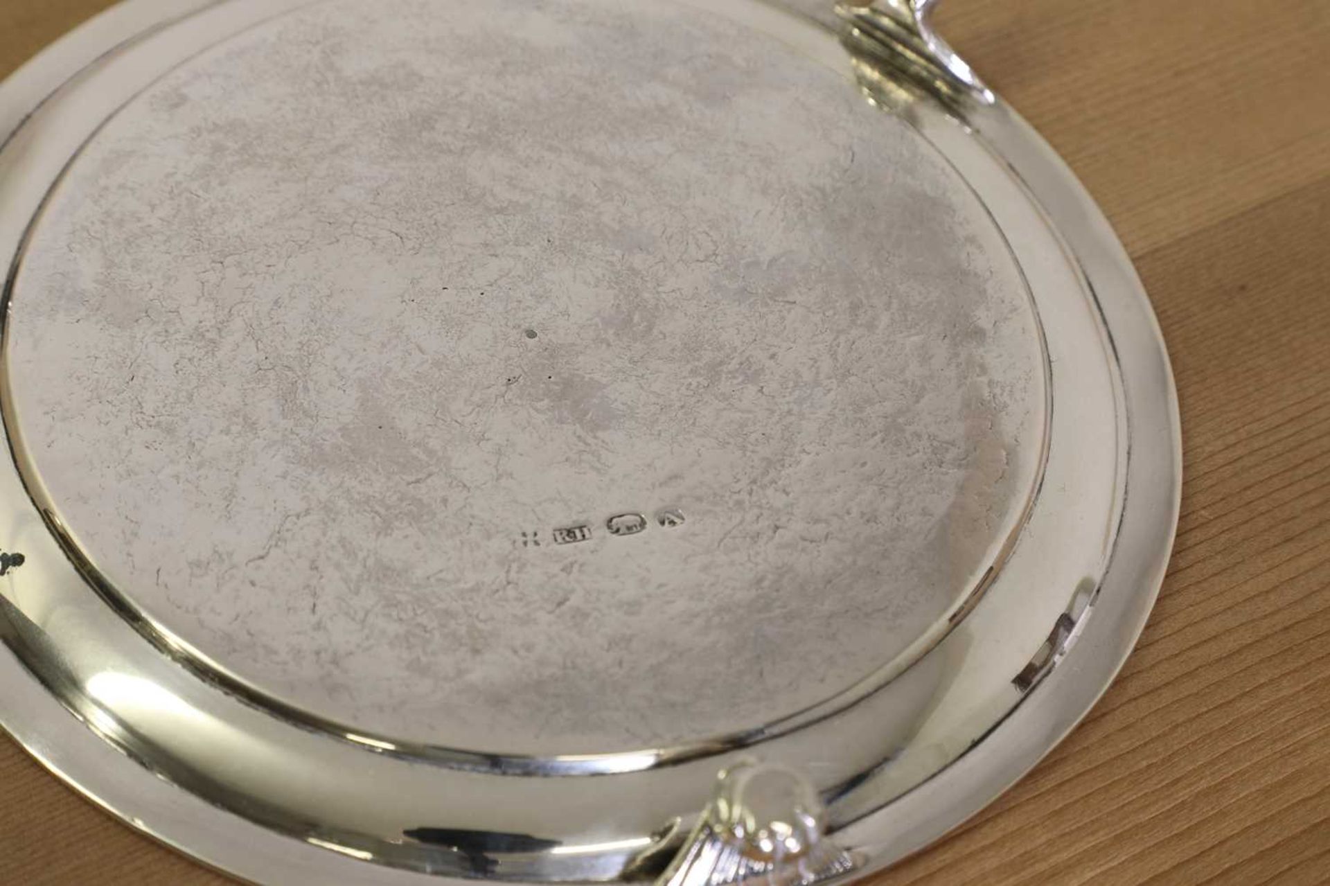 An Indian silver salver/card tray, - Image 3 of 3