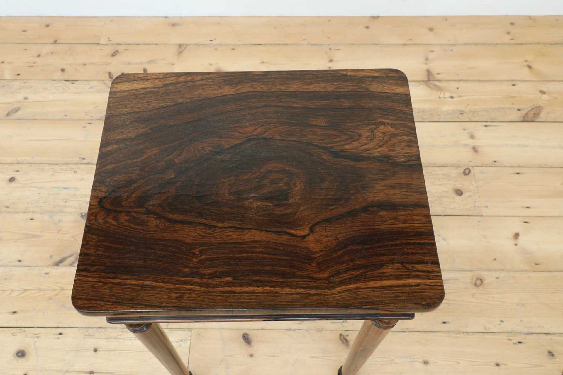 A rosewood side table, - Bild 4 aus 4