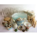Assorted ceramics and glassware to include early 20th century hand-decorated Chinese Canton wares