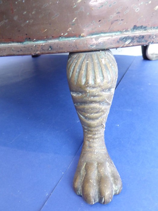 A large late 19th century oval two-handled copper planter; raised on four cast-brass paw-style - Image 3 of 10