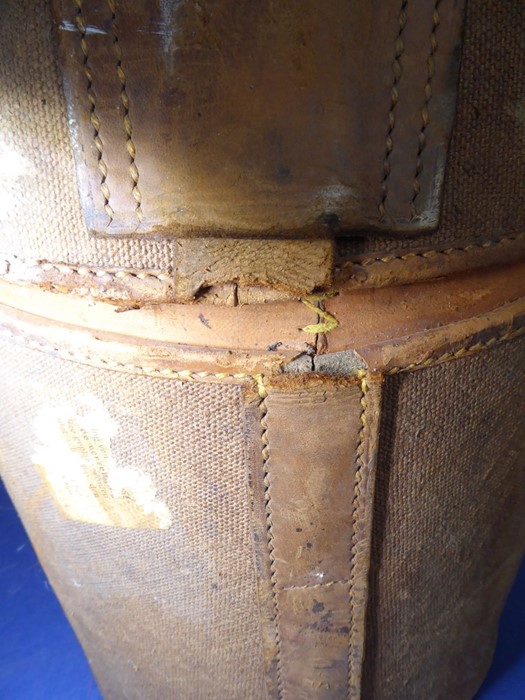 Three hat boxes and a small two-handled wooden-sided travel trunk; original shipping labels pasted - Image 14 of 20