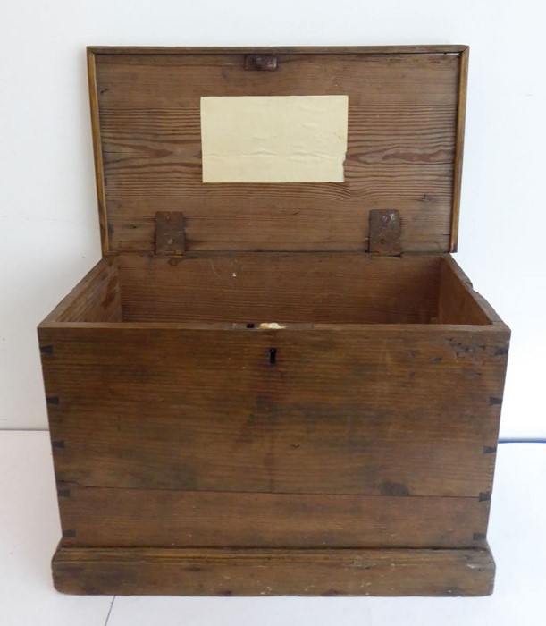 An early 20th century stained pine box and its contents: early to mid 20th century games to - Image 12 of 13