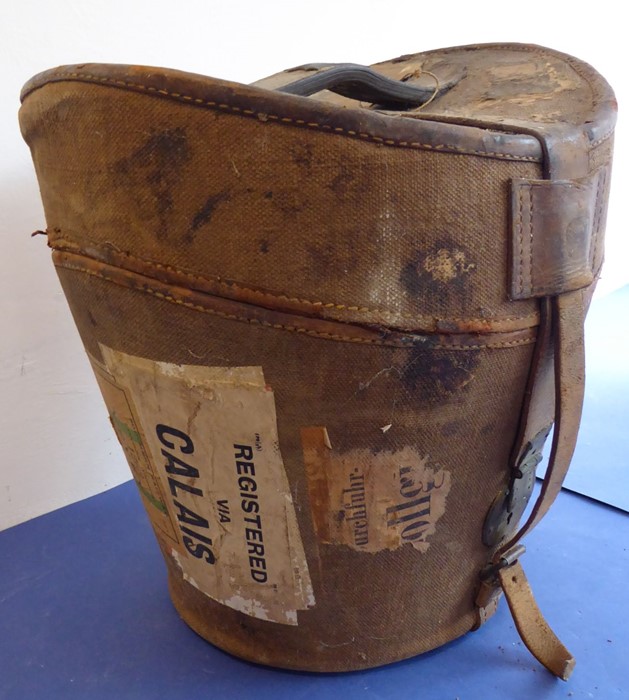 Three hat boxes and a small two-handled wooden-sided travel trunk; original shipping labels pasted - Image 3 of 20