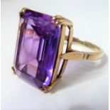 An amethyst (untested) and 9-carat gold ring, size S (gross weight 7.28g) (The cost of UK postage