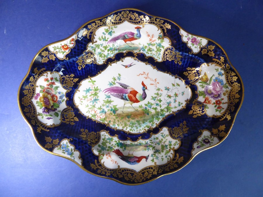 A 19th century Worcester-style part dessert service; comprising eleven plates, two square dishes, - Image 8 of 21