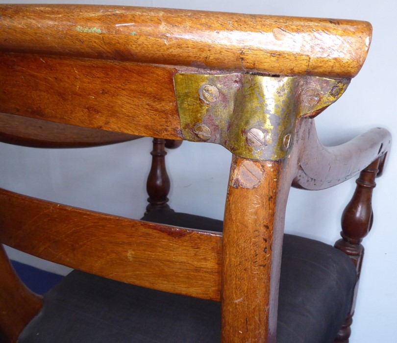 A late Regency period mahogany open-armed child's chair on turned front legs - Image 5 of 7