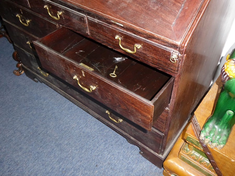 A very well-made 18th century style (later) Anglo-Indian rosewood bureau cabinet; the outset cornice - Image 3 of 10