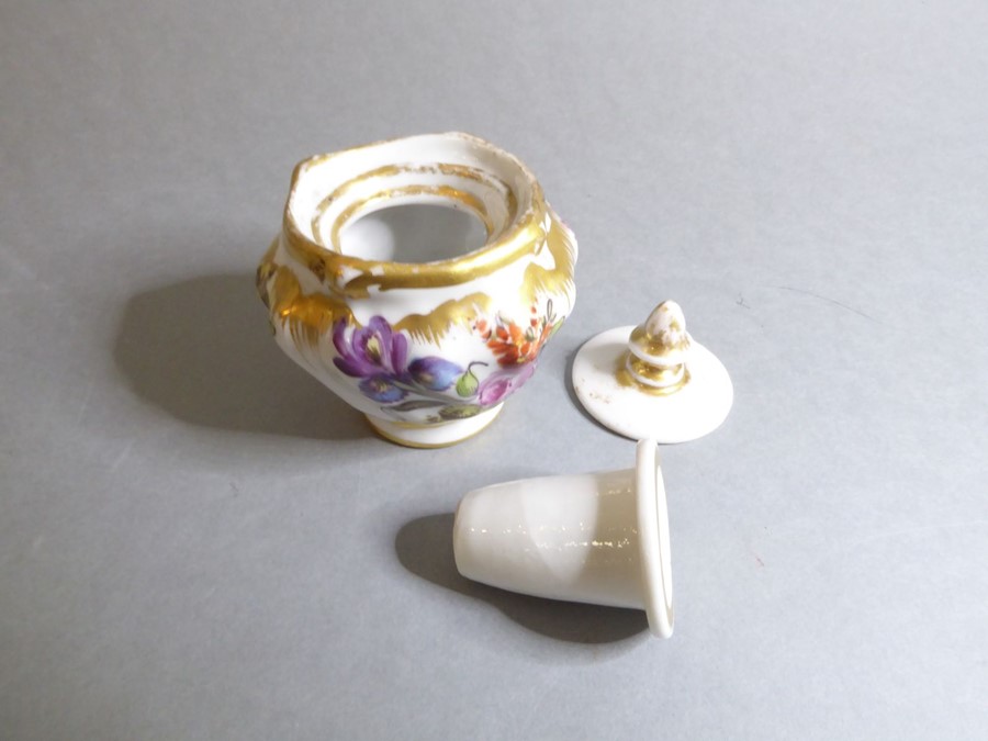 A fine Meissen porcelain circular pot, cover and stand, each piece hand-decorated with various - Image 8 of 12
