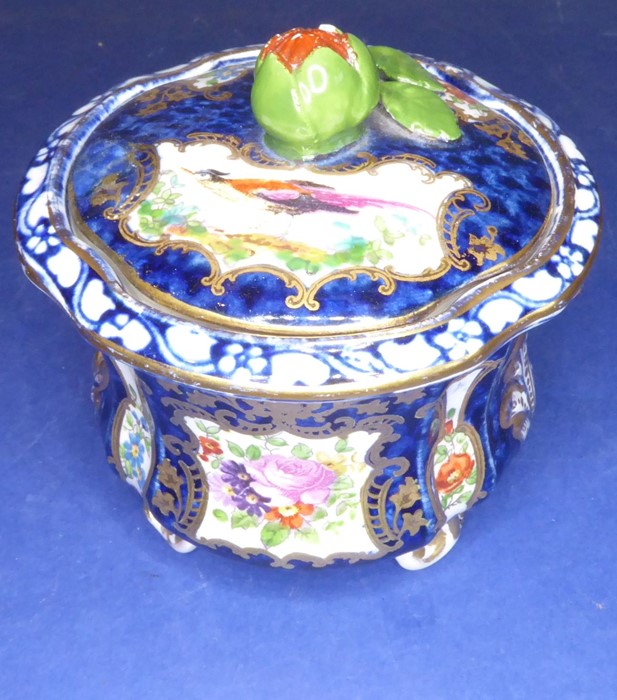 A good selection of mostly small late 19th/early 20th century decorative ornamental porcelain etc. - Image 7 of 11