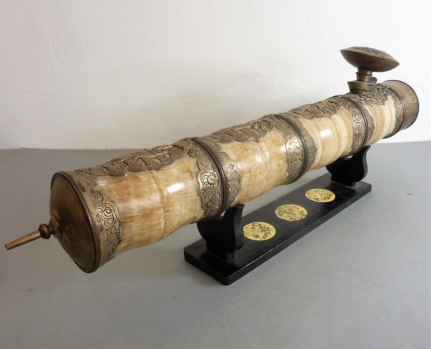 An oversized Chinese alabaster and metal mounted antique-style ceremonial pipe; the various bamboo- - Image 2 of 13