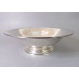 A circular dish with spreading circular foot; the central interior stamped '925' (20cm diameter,
