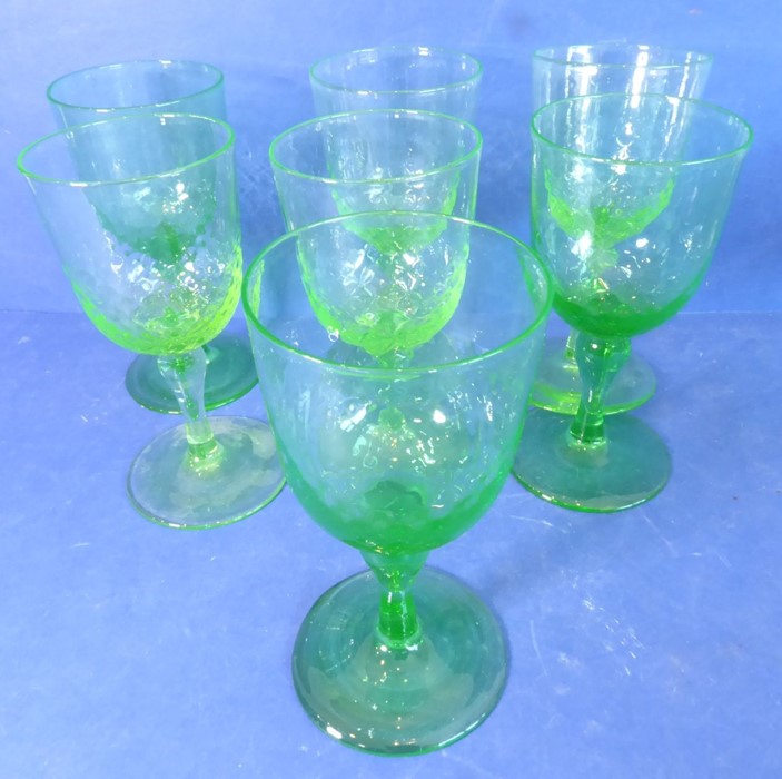 Various drinking glasses to include early 20th century examples: hock, champagne, wine and other - Image 5 of 7