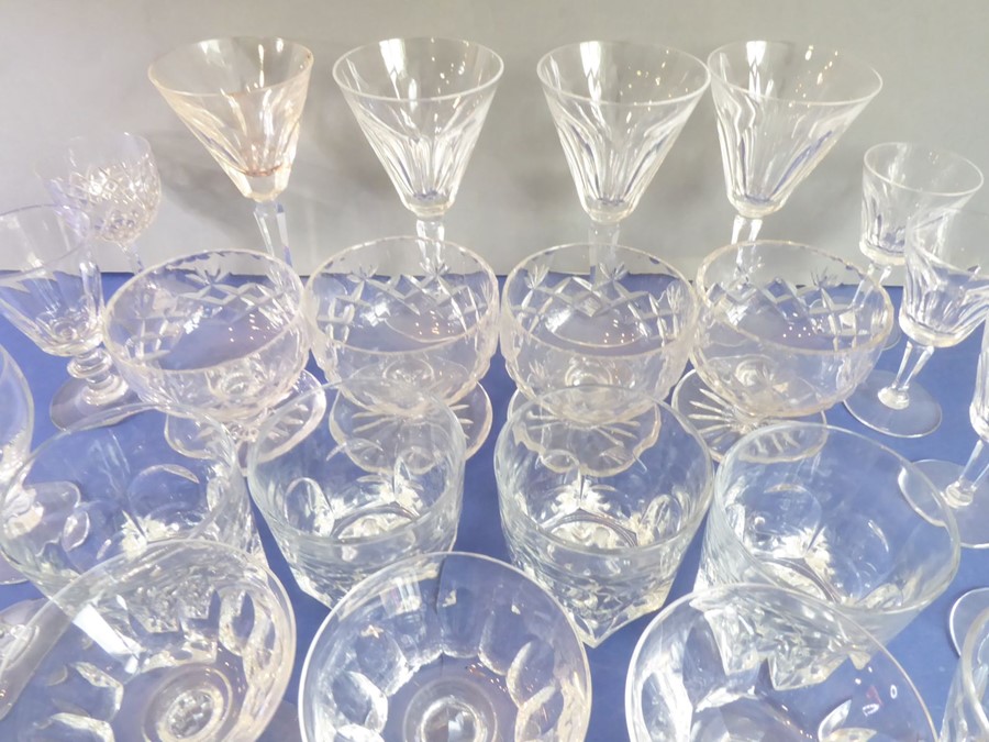 A good selection of hand-cut drinking glasses and a set of four sundae dishes - Image 5 of 5