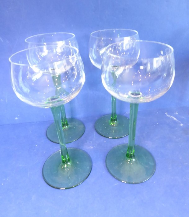 Various drinking glasses to include early 20th century examples: hock, champagne, wine and other - Image 3 of 7