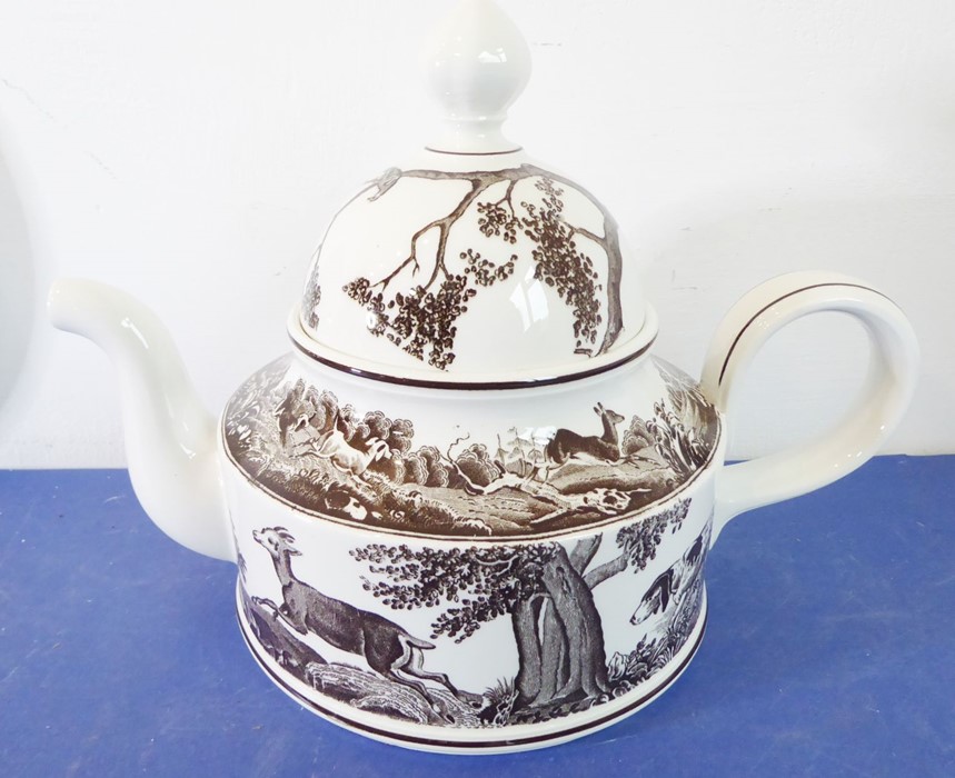 A Villeroy & Boch (Germany) six-place coffee service in the 'Anjou' pattern; coffee pot, large - Image 5 of 9