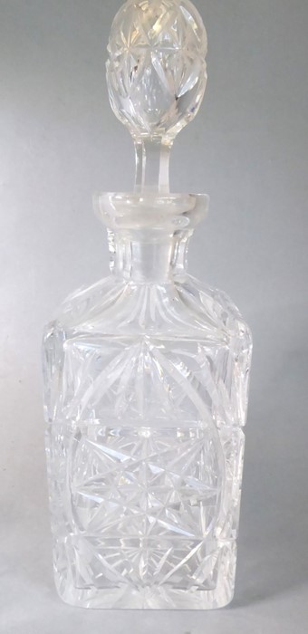 A fine hand-cut decanter with baluster-shaped lower body and circular star-cut foot, the - Image 7 of 8