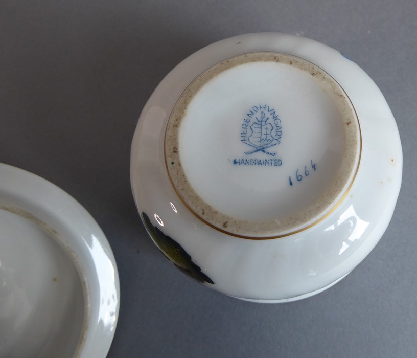 A selection of ceramics to include a shell-shaped bowl hand-decorated with floral sprays, Dresden - Image 13 of 33